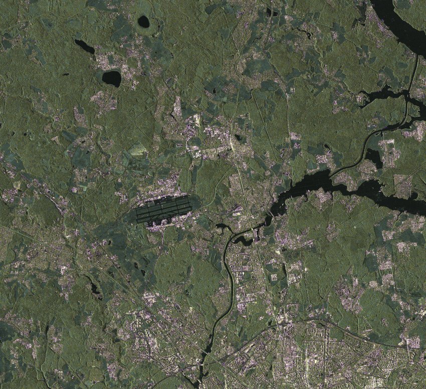 Общий снимок северо-запада Москвы и прилегающих территорий Московской области. Более подробные снимки DLR пока не публикует. Фото: DLR