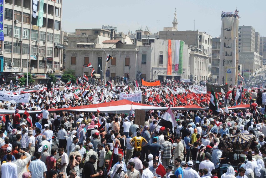 Протесты против Башара аль-Ассада в Сирии. Фото: Reuters